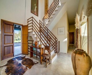 Interior - Spacious Villa With Infinity Pool (Son Servera)