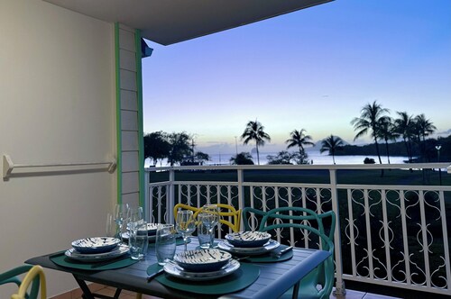 Studio Ti'Ben sea view in residence pierre et vacances with swimming pool 