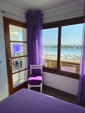 Comfort Apartment, Beachfront | 2 bedrooms, desk, iron/ironing board, cots/infant beds - Apartamentos Carabela Alcudia (Alcúdia)