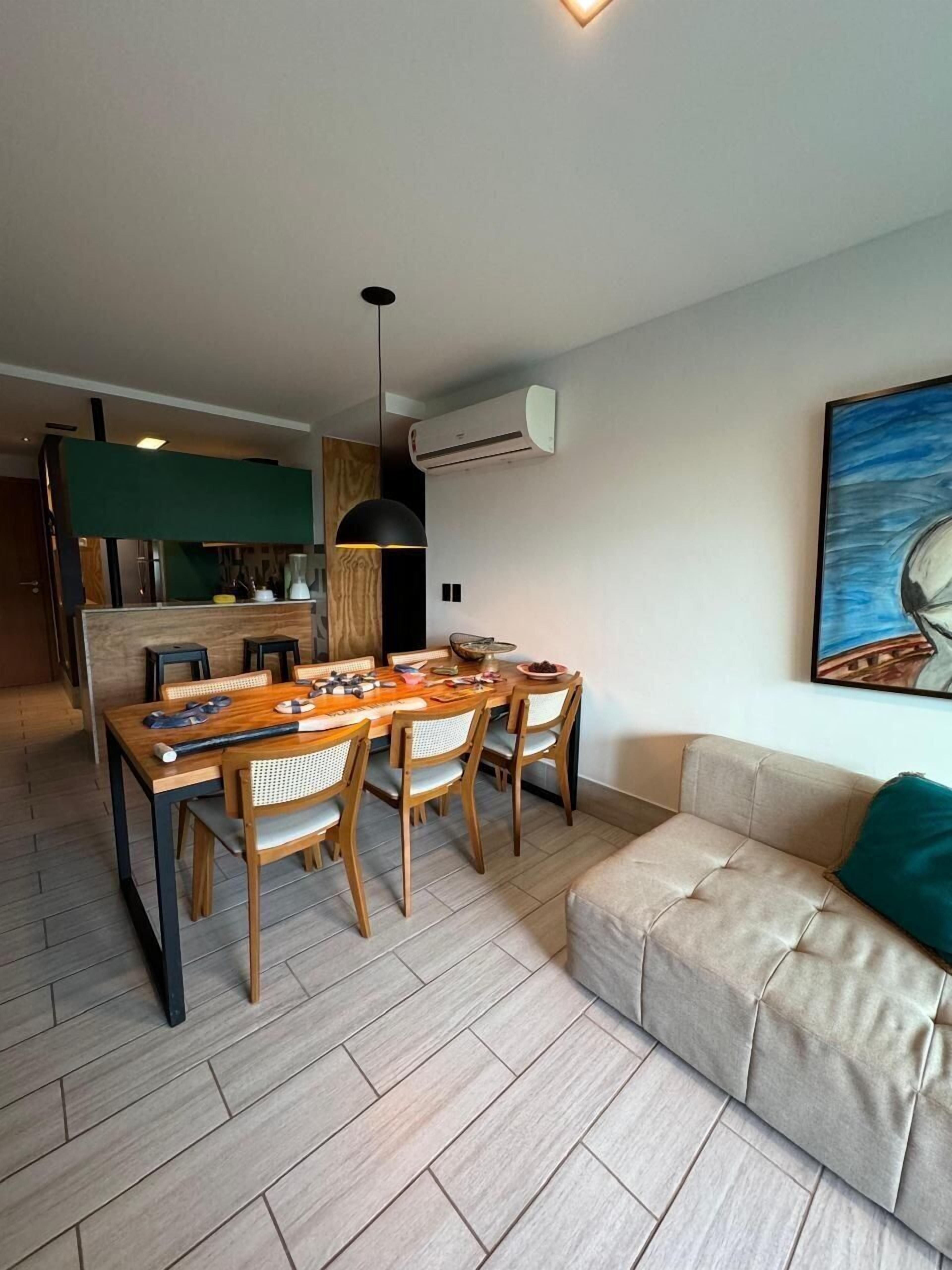 Executive Apartment | Dining