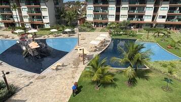 Apartamento elite | Piscina | 5 piscinas externas