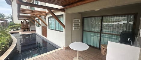 Luxury Apartment | Property grounds