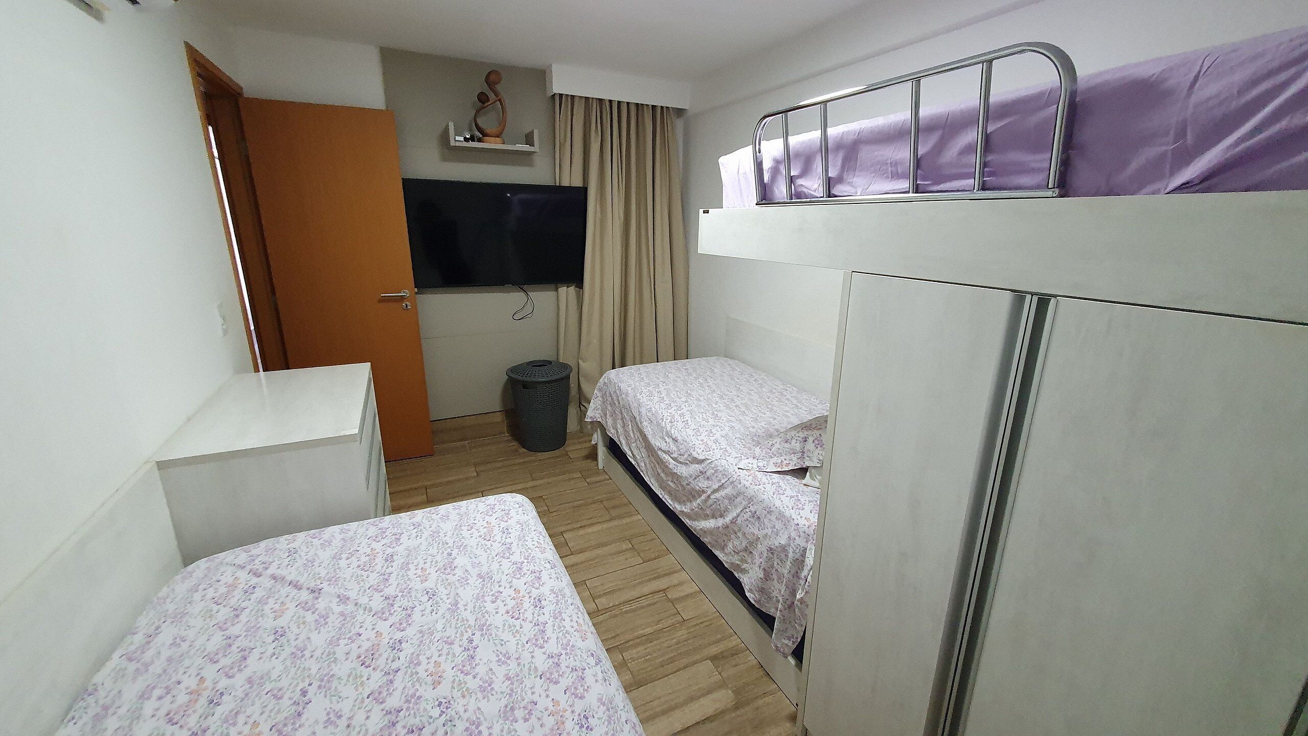 Family Apartment | Egyptian cotton sheets, premium bedding, individually furnished