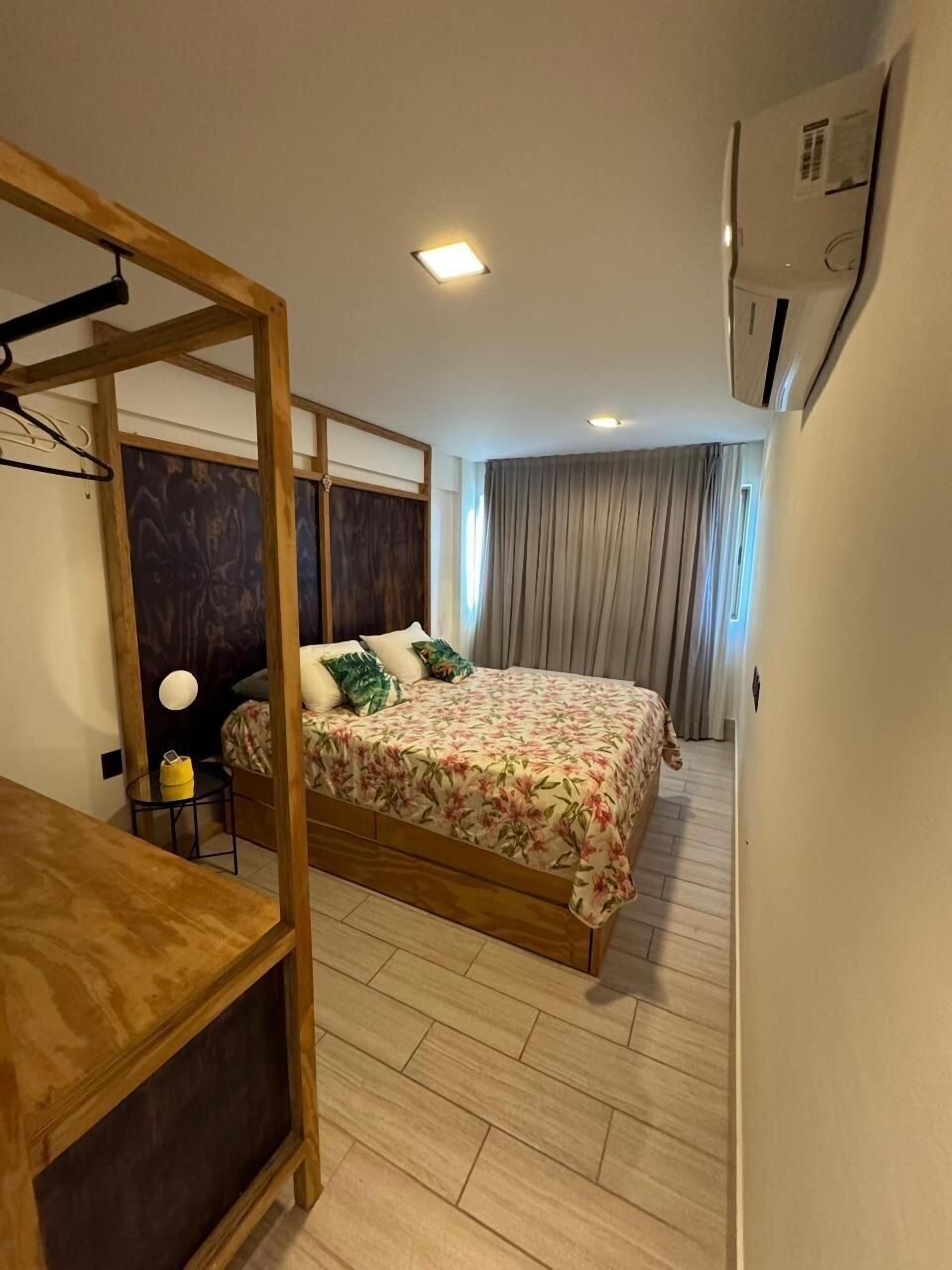 Executive Apartment | Egyptian cotton sheets, premium bedding, individually furnished