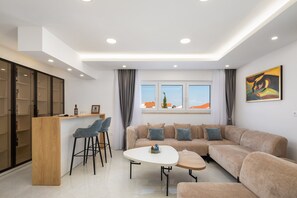 Televisio, videopelejä