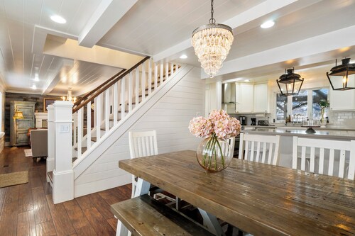 Beautiful Modern Farmhouse near Sundance/BYU