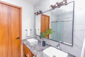 Bathroom - Torre Doze (Puerto Vallarta)