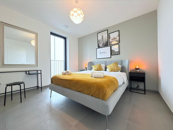 1 bedroom, iron/ironing board, free WiFi - Beautiful 1 bedroom flat w terrace (Esch-sur-Alzette)