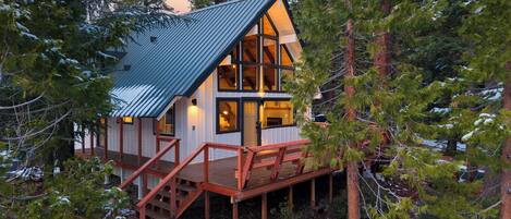 Hus (3 Bedrooms) | Boendets fasad