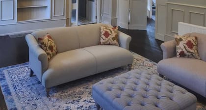 Conwy Accommodation - The Bach at Berthlwyd Country House