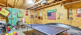 Short Drive to Itasca State Park - Waterfront Home