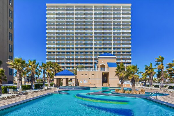 屋内プール、温水プール