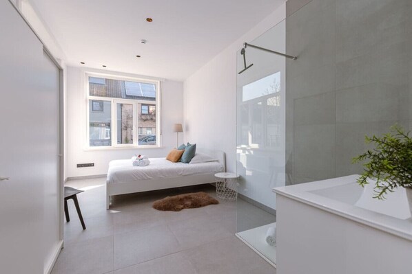 5 Schlafzimmer, WLAN
