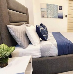 1 chambre, fer et planche à repasser, Wi-Fi, draps fournis