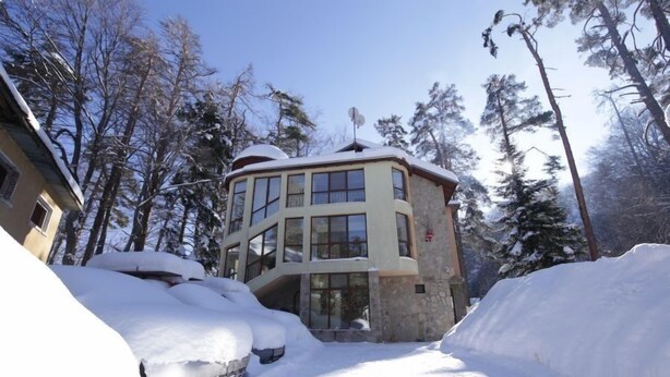 Front of property - Fox House (Peshtera)
