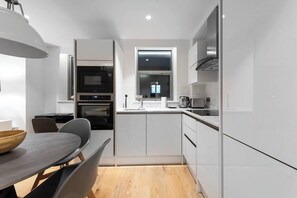 Private kitchen - PBC | Duplex Two Bedroom Apartment in Shoreditch (London)