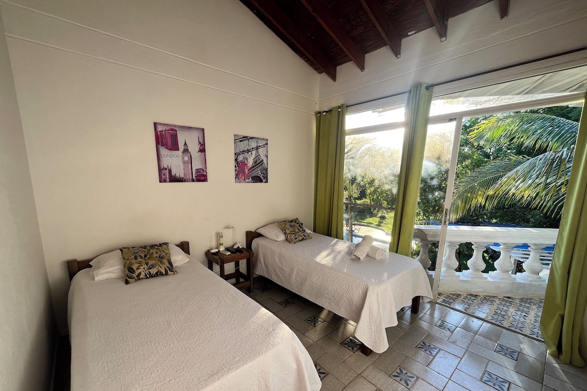 Classic Room, Partial Ocean View | 1 bedroom, in-room safe, free WiFi, bed sheets