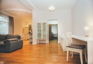 2 bedrooms, desk, iron/ironing board, WiFi - Beautiful, cozy, family-friendly apartment in the middle of nature. (Sigulda)