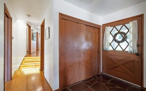 Interior - Beautiful house in Lush Area Close to Beach (Palos Verdes Estates)
