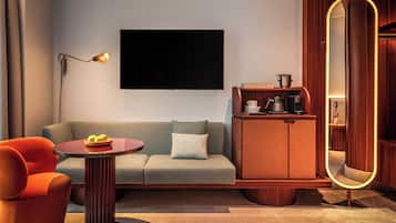 Allergikerbettwaren, Minibar (mit einigen kostenlosen Artikeln)