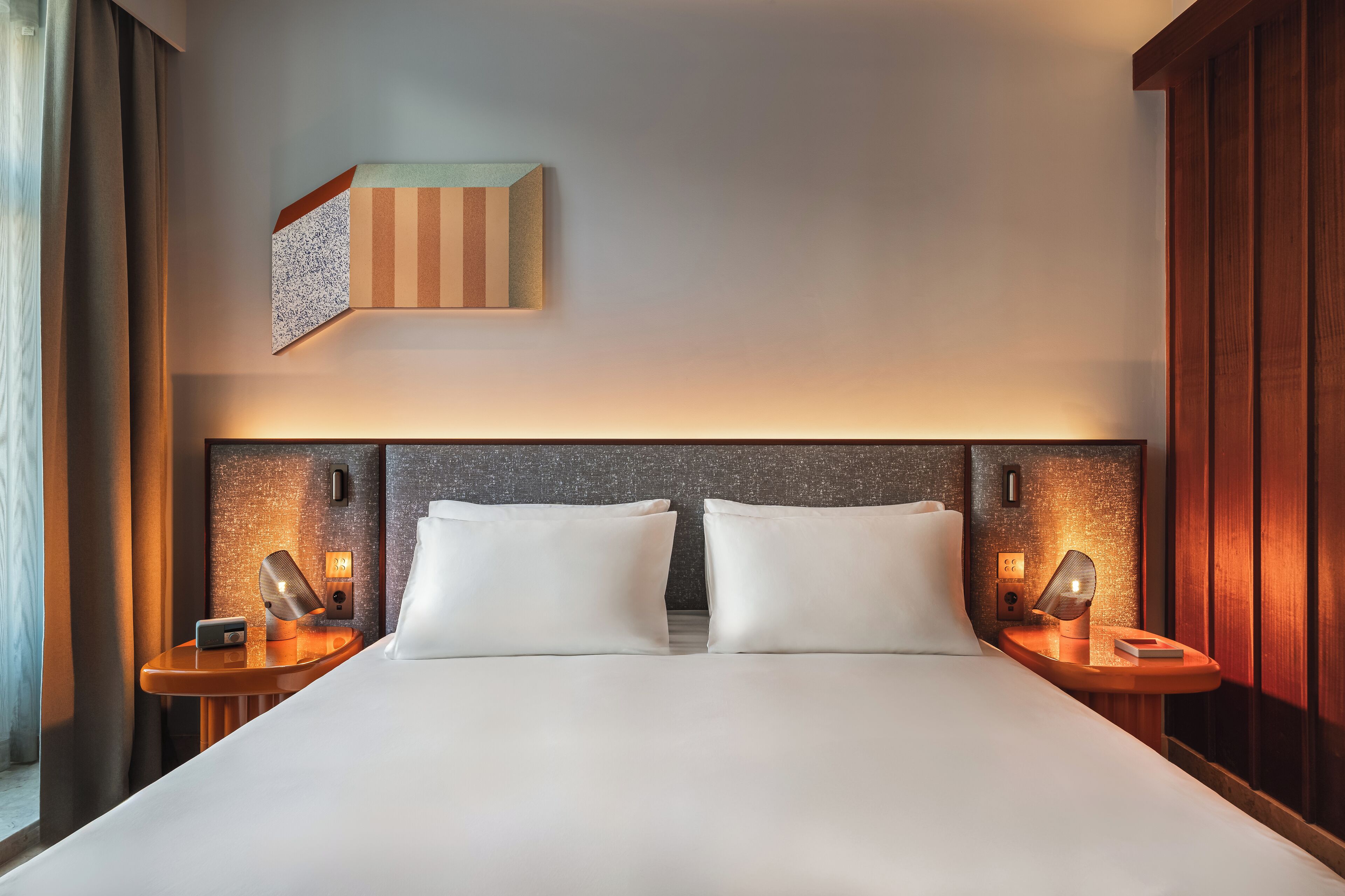 Habitación, 1 cama de matrimonio grande | Ropa de cama hipoalergénica y minibar (con algunos artículos gratuitos)