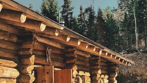 Exterior detail - ÖBois Charlevoix: The Forgerie (Saint-Siméon)