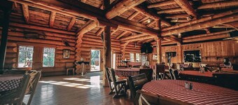 ÖBois Charlevoix: L'Écurie 4 (bedroom)