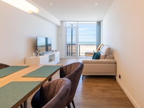 Apartment | Living room - Apartment With Frontal sea View in Raversijde (Ostend)