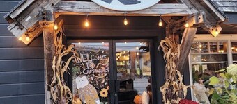 Cozy Rosseau Cottage