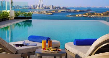 Tumbi Hotel Dubai The Palm, Tapestry Collection by Hilton