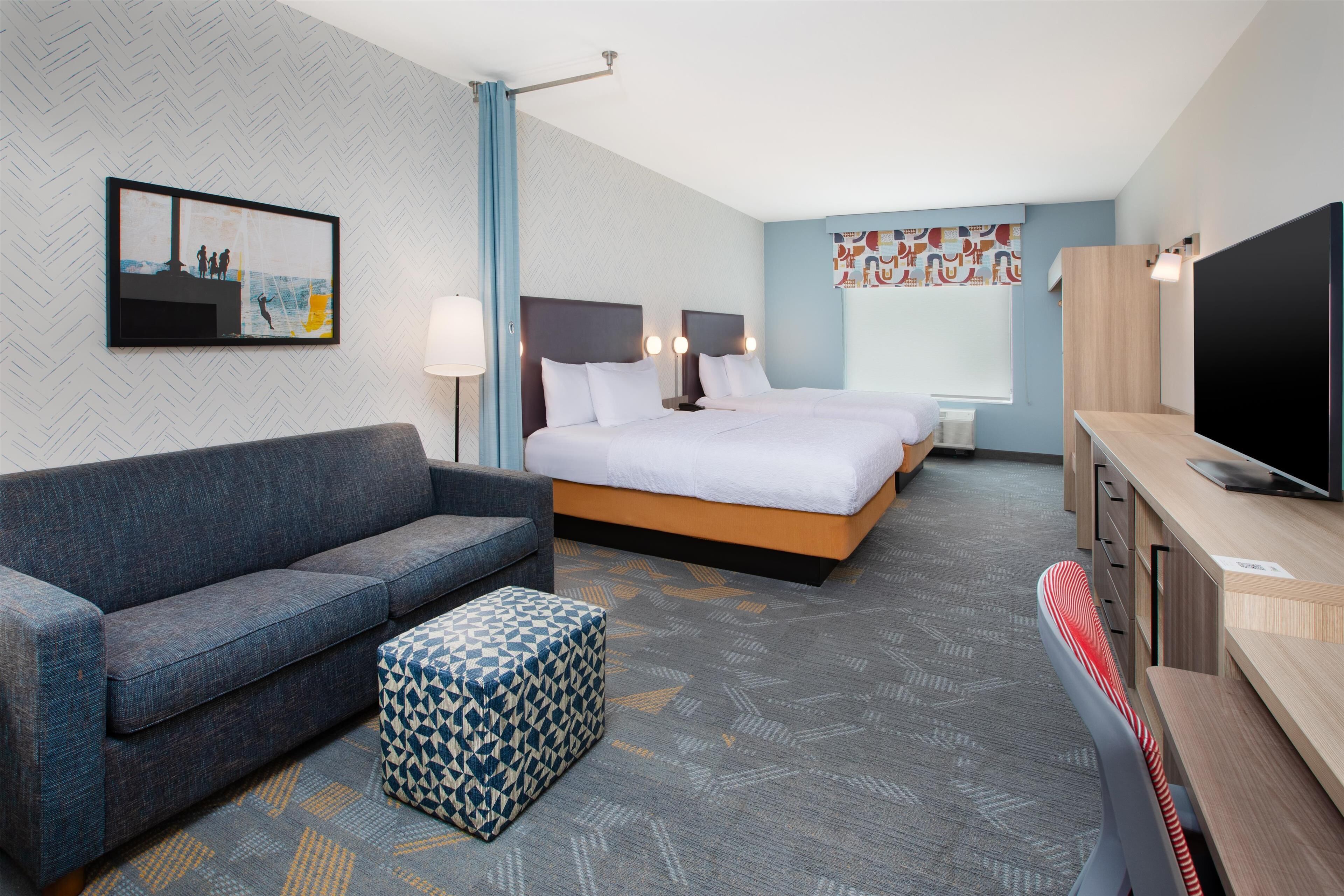 55-inch Smart TV with cable channels, Netflix, Hulu