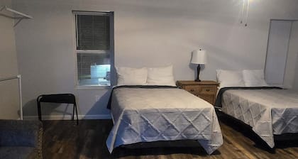 Chic 1-bedroom with AC and WiFi in fabulous Cottonwood