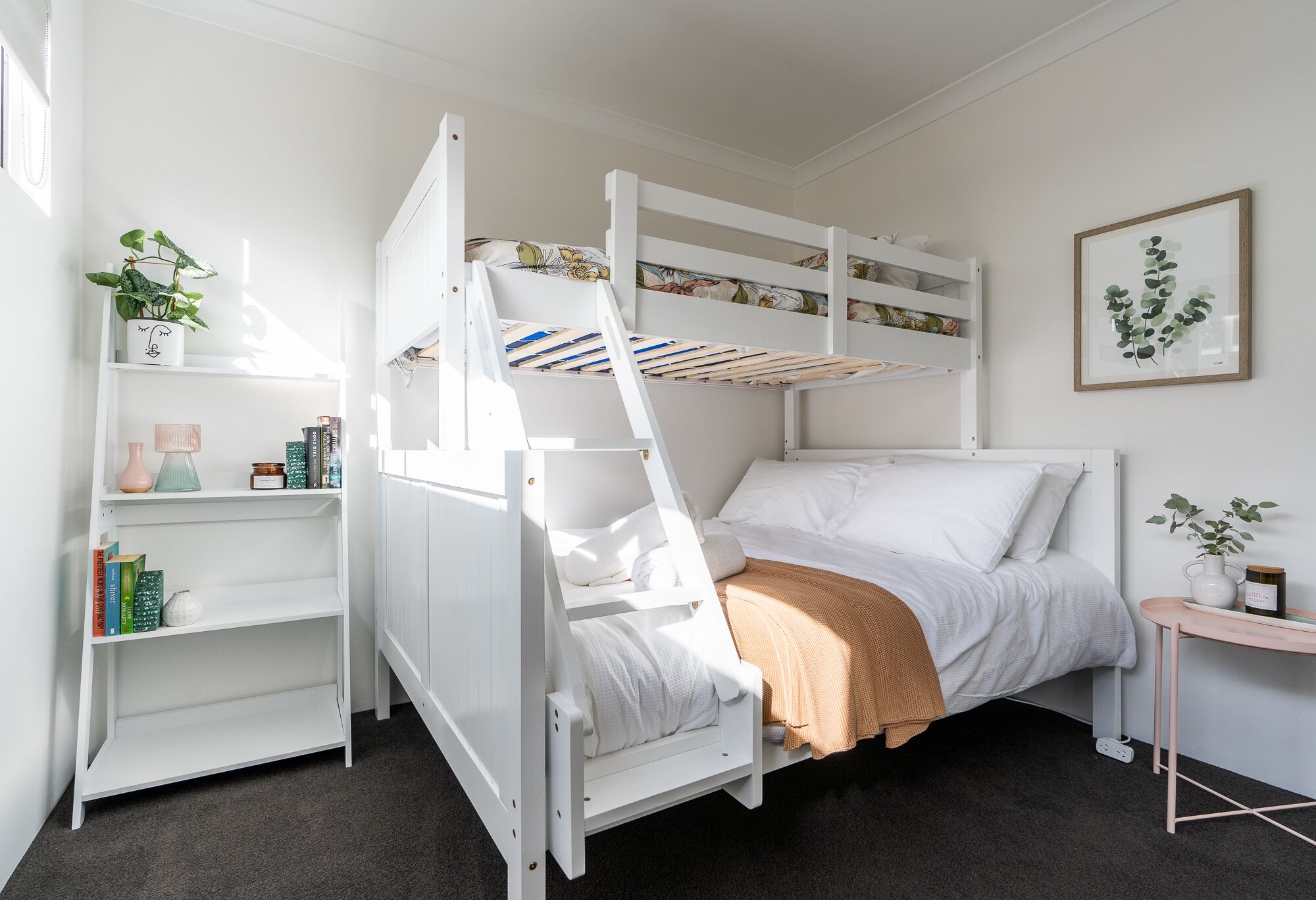 3 camere, ferro/asse da stiro, accesso a Internet