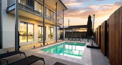 2 Luton attention skiers, golfers and families