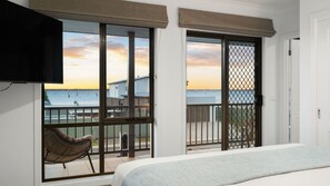4 bedrooms, WiFi, bed sheets