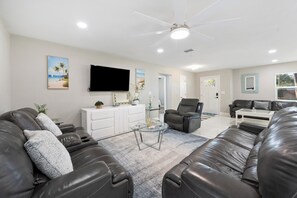 スマートテレビ、暖炉