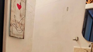 مناشف، ورق حمّام