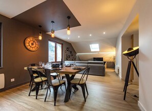 تناول الطعام