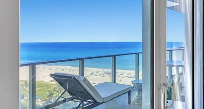 Brand New Beachfront 2 bed/2.5ba Condo in 5 star resort Palm Beach area