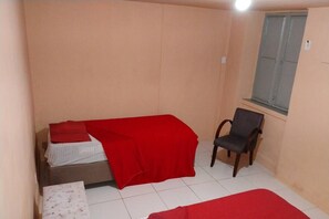 1 chambre, accès au Wi-Fi (inclus), literie fournie