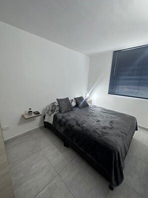 Departamento de lujo, 1 cama matrimonial y sofá cama, baño privado, vista a la montaña | 1 habitación, ropa de cama de alta calidad y edredón 