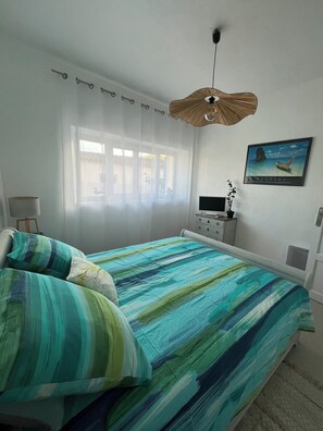 2 habitaciones, tabla de planchar con plancha y wifi gratis 