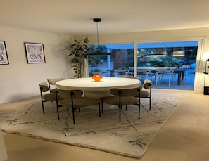 Villa | Dining - Lavish Villa Near Cala Llonga (Santa Eulalia del Rio)