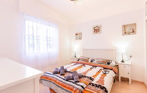 2 bedrooms, free WiFi