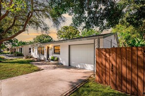 Exterior - Sun Oasis | Game Room, Pool, Fire Pit | Near Beach (St. Petersburg)