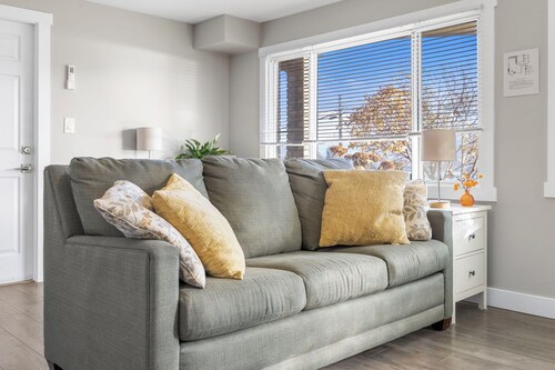 1 Bedroom Ground Level Suite on the Wine Trail (Close to everything!)