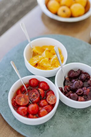 Breakfast meal - Single Room (Bari)