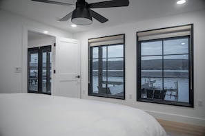 3 chambres, fer et planche à repasser, Wi-Fi gratuit, draps fournis