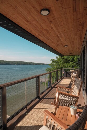 Live The Lifestyle,
Stunning Lake House in the heart of Wine Country!