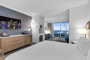 1 slaapkamer, een strijkplank/strijkijzer, wifi, beddengoed
